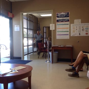 US Post Office - Small waiting room full up at 11:30 am - Post Offices Near Me - Citrus Heights, California