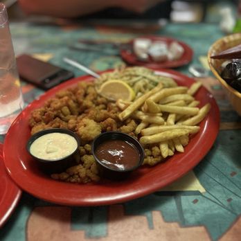 Gilligan's Clam Bar & Grill - Fried Clam Strips - Seafood Near Me - Pomona, New York