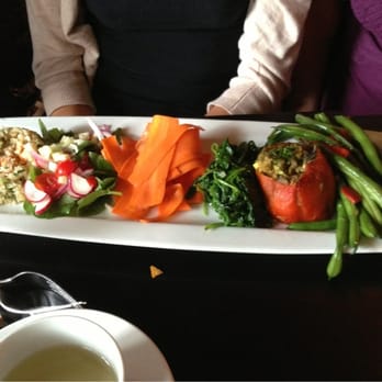 Backstreet Cafe - Vegetarian platter - New American Near Me - Houston, Texas