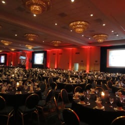 101 Party Production - Hilton San Diego Mission Bay for SPAWAE Holiday event. 1200 ppl.
Sound Lighting and Monogram (gobo) by 101 Party Production