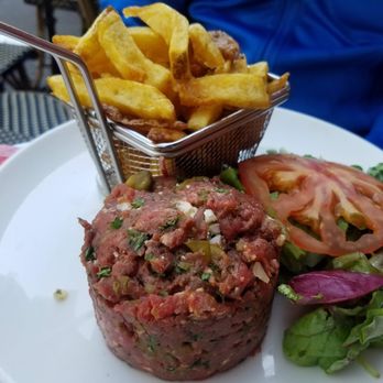 Chez Félicie - Tartare de Boeuf Aveyronnais - French Near Me - Paris, 75 Chez Félicie - Tartare de Boeuf Aveyronnais - French Near Me - Paris, 75