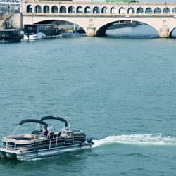 Mon Beau Paris - The VIP Seine River Cruise with Brunch