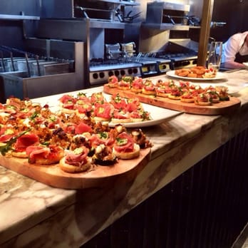 Gusto - Pizza Near Me - Glasgow, GLG