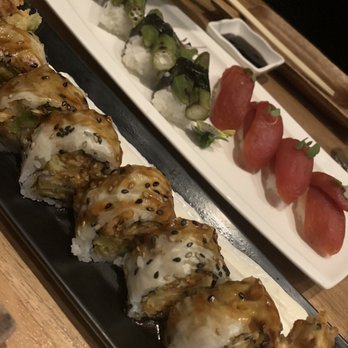 Shizen - specialty roll with vegan cream! - Sushi Bars Near Me - San Francisco, California Shizen - specialty roll with vegan cream! - Sushi Bars Near Me - San Francisco, California