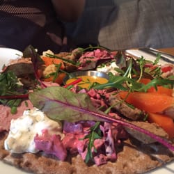 The Salt Bar - Sharing Smörgåsbord starter
