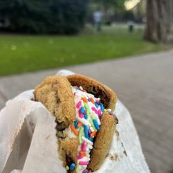 Milk Sugar Love - Build your own sandwich