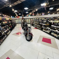 Zeus Liquor