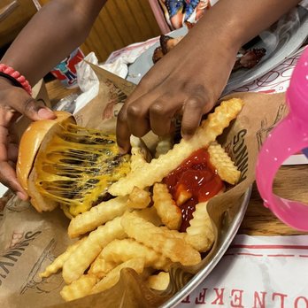 Sonny's BBQ - Kids cheeseburger and fries - Barbeque Near Me - Nicholasville, Kentucky Sonny's BBQ - Kids cheeseburger and fries - Barbeque Near Me - Nicholasville, Kentucky