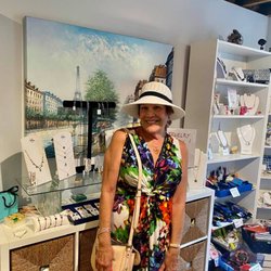 Paris Bleu - I love my new hat!