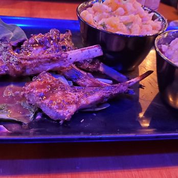 Fin & Feathers - Soul Food Near Me - Atlanta, Georgia Fin & Feathers - Soul Food Near Me - Atlanta, Georgia