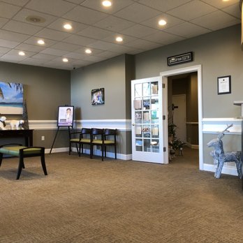 Lee Family Dentistry - Inside waiting area. Updated and modern - General Dentistry Near Me - Dallas, Georgia Lee Family Dentistry - Inside waiting area. Updated and modern - General Dentistry Near Me - Dallas, Georgia