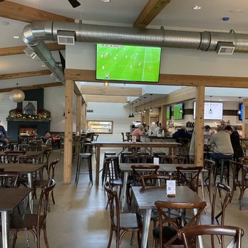 Lost Barrel Brewing - Breweries Near Me - Middleburg, Virginia