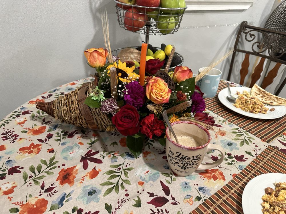 RENAISSANCE FLOWER SHOP 13 Photos 552 N San Antonio Ave, Pomona