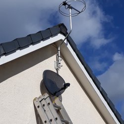 Baz Logan Aerials - Radio aerial & satellite installation.