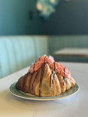 Unicorniverse Bakery & Cafe