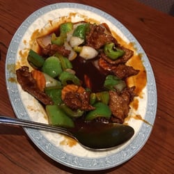 Chuong Garden - Beef and pepper, it also has carrots and onion