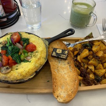 Sweet Maple - Gardena Soufflegg Skillet - Breakfast & Brunch Near Me - Cupertino, California Sweet Maple - Gardena Soufflegg Skillet - Breakfast & Brunch Near Me - Cupertino, California
