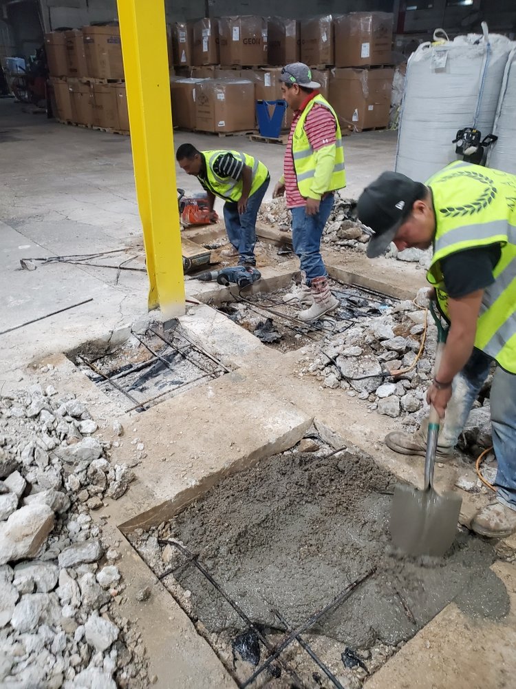 Slide of MAC Contractor