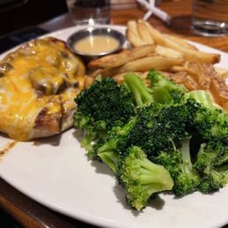 OUTBACK STEAKHOUSE Updated April 2025 283 Photos 322 Reviews OUTBACK STEAKHOUSE Updated April 2025 283 Photos 322 Reviews