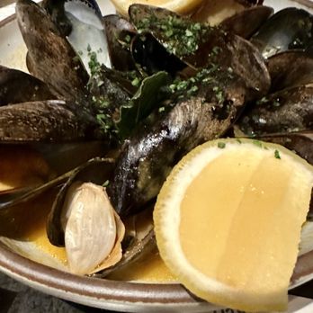 Cúrate - Majillones à la Marinera (PEI Mussels) - Tapas Bars Near Me - Asheville, North Carolina Cúrate - Majillones à la Marinera (PEI Mussels) - Tapas Bars Near Me - Asheville, North Carolina