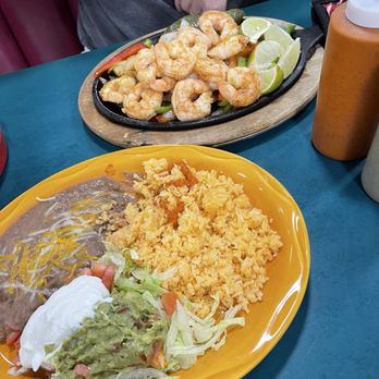 Sopris - Shrimp fajitas - Breakfast & Brunch Near Me - Jackpot, Nevada Sopris - Shrimp fajitas - Breakfast & Brunch Near Me - Jackpot, Nevada