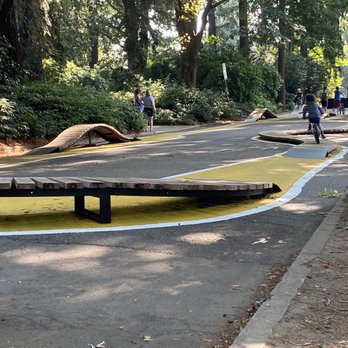 Laurelhurst Park - Kids bike area - Parks Near Me - Portland, Oregon Laurelhurst Park - Kids bike area - Parks Near Me - Portland, Oregon