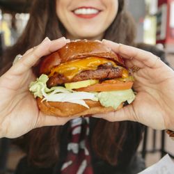 Rock & Brews - Orlando - Ultimate Burger