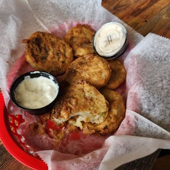 Bud's Tavern - THE BEST fried green tomatoes! And wonderful side sauce! - American Near Me - Louisville, Kentucky Bud's Tavern - THE BEST fried green tomatoes! And wonderful side sauce! - American Near Me - Louisville, Kentucky