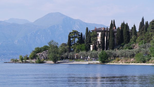 Baia delle Sirene by null