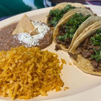 La Cocina Jalisciense - Steak tacos with rice and beans - Mexican Near Me - Evergreen Park, Illinois
