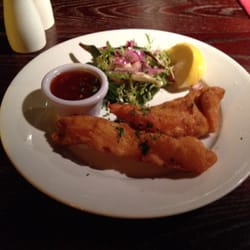 Medina Bar & Grill - Chicken Goujons and chilli dip starter.