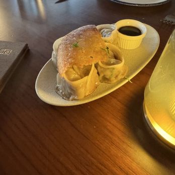 Gui Steakhouse - Steakhouses Near Me - New York, New York