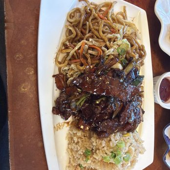 Annie’s House - Mongolian beef with chow mein noodles and fried rice - Chinese Near Me - Marina, California Annie’s House - Mongolian beef with chow mein noodles and fried rice - Chinese Near Me - Marina, California