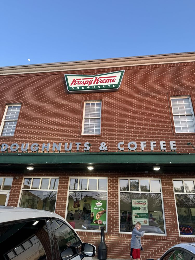 Social spots from Krispy Kreme
