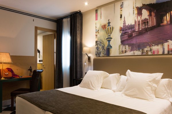 Aguilas5 SevillaSuites by null