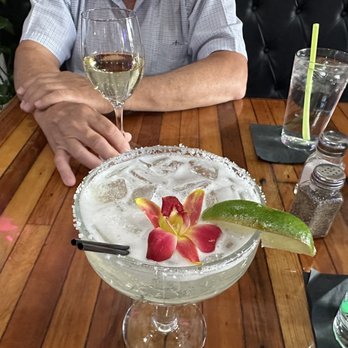 Casa Añejo - Margarita and Chardonnay - Mexican Near Me - Caldwell, Idaho Casa Añejo - Margarita and Chardonnay - Mexican Near Me - Caldwell, Idaho