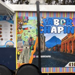 El Sabor Chapin - Front of food truck.