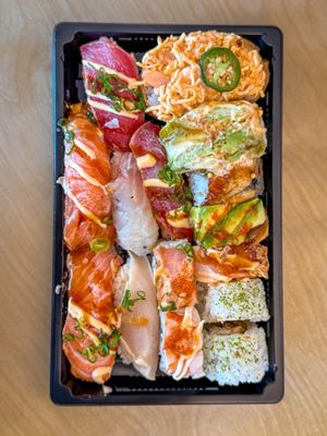 Nohm sushi bar & kaisendon by null