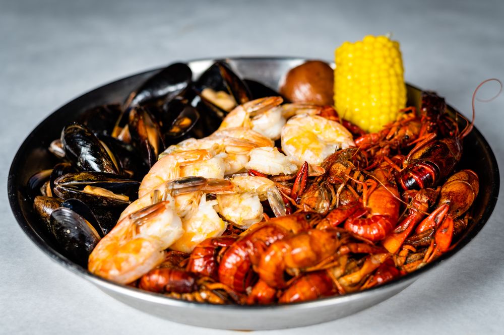 THE JUICY CRAB GREENSBORO Updated August 2024 77 Photos & 33