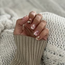 SilQ Nails - Russian manicure, manicure, nail art, nails