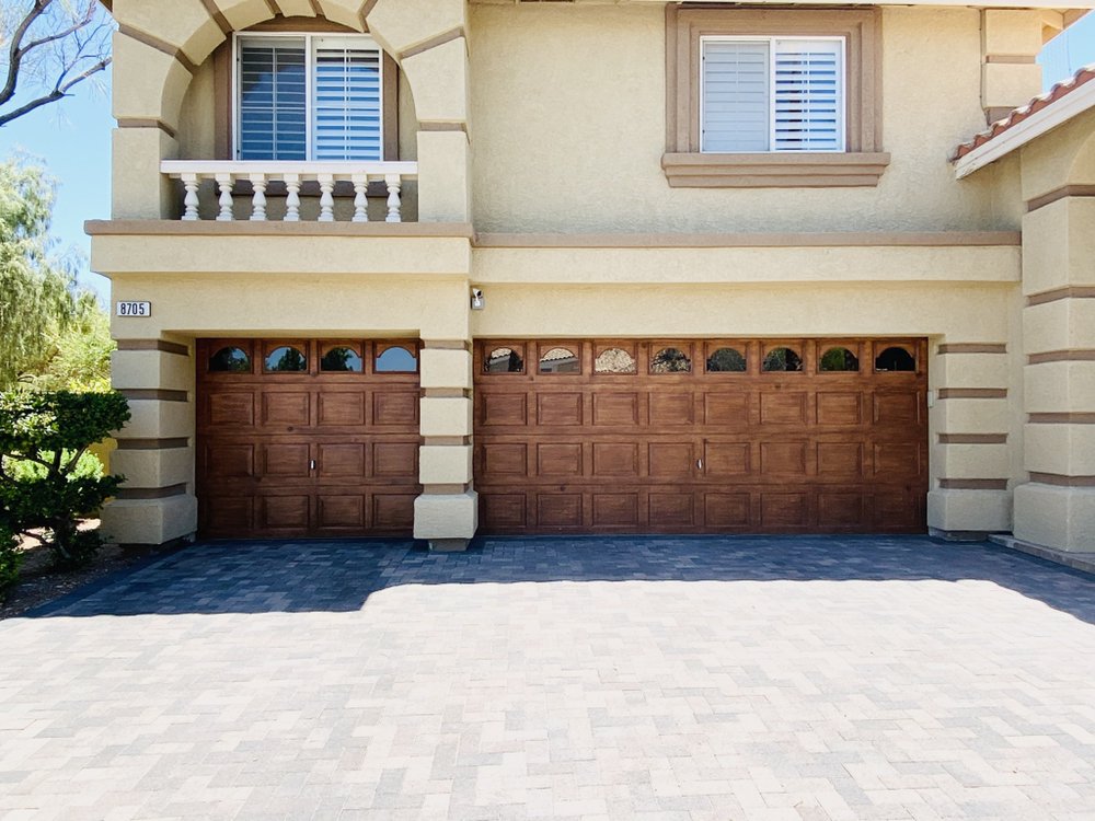 MD Garage Door Service - Garage Door Contractor in Las Vegas, NV