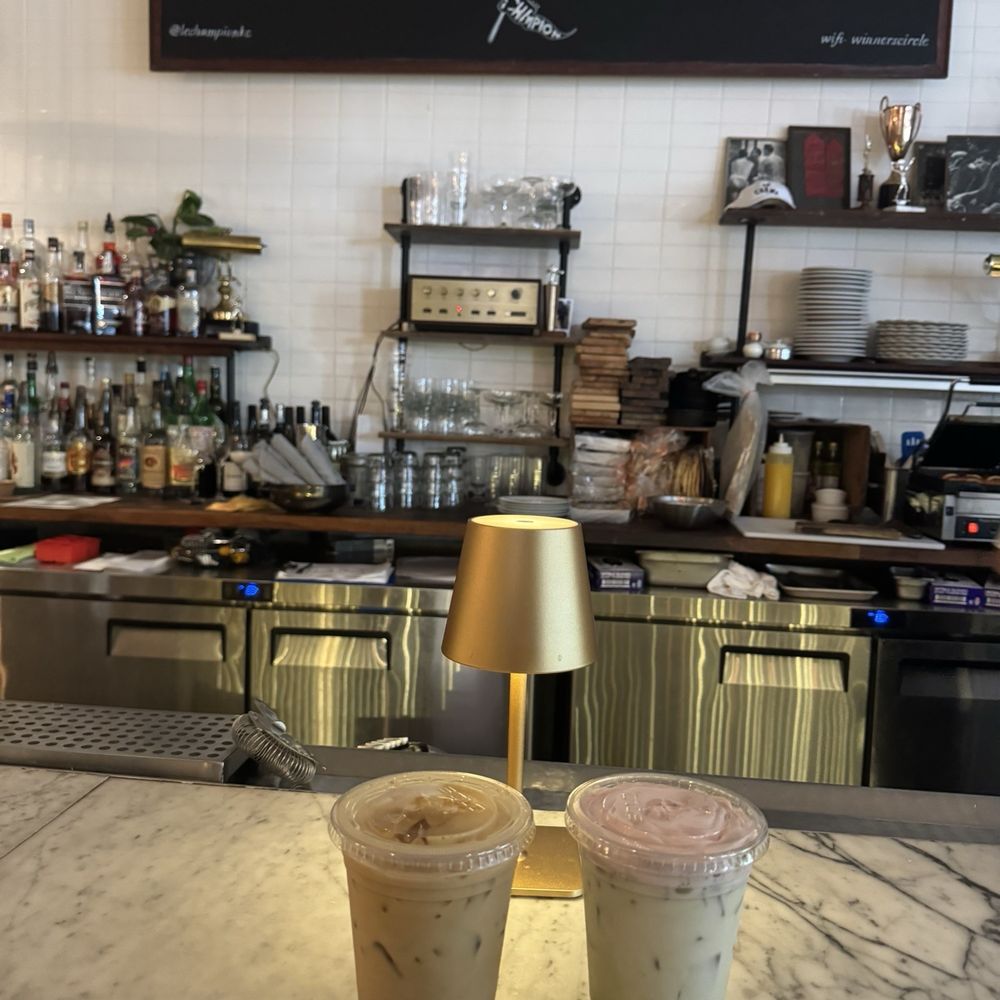 Le Golden Latte and Strawberry Matcha