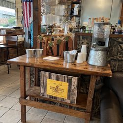 Lucky Bucks Coffee Shack - Coffee Table