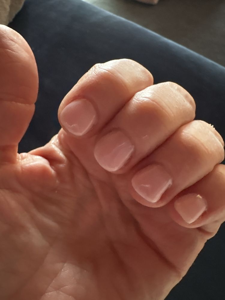 Midland Nail and Spa Logo
