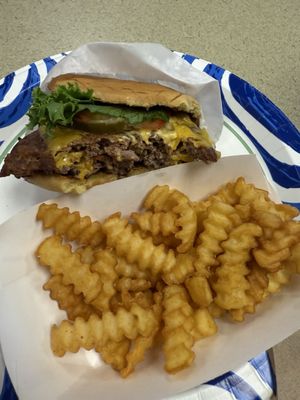 Shake Shack Reeds Crossing by null