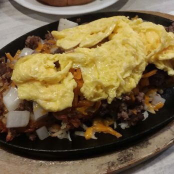 Mini Gourmet - Ground beef, onion, and cheddar skillet. - Breakfast & Brunch Near Me - San Jose, California