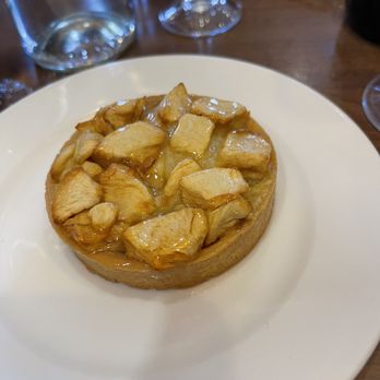 Hotel de Normandie - Seafood Near Me - Arromanches-les-Bains, 14