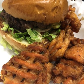 Barrel 17 - Coronado Burger with Sweet Potato Waffle Fries - New American Near Me - Virginia Beach, Virginia