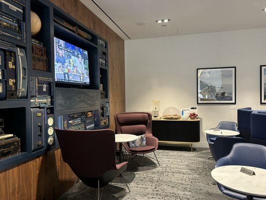 The Centurion Lounge by null