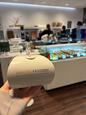 Janjou Pâtisserie by null